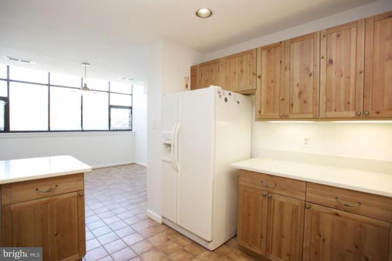 11017 Thrush Ridge Road Reston, VA 20191 - Photo 4 of 17 Kitchen #3