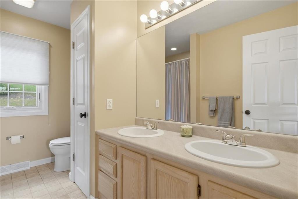 130 Field Club Circle McKees Rocks, PA 15136 - Photo 30 of 48