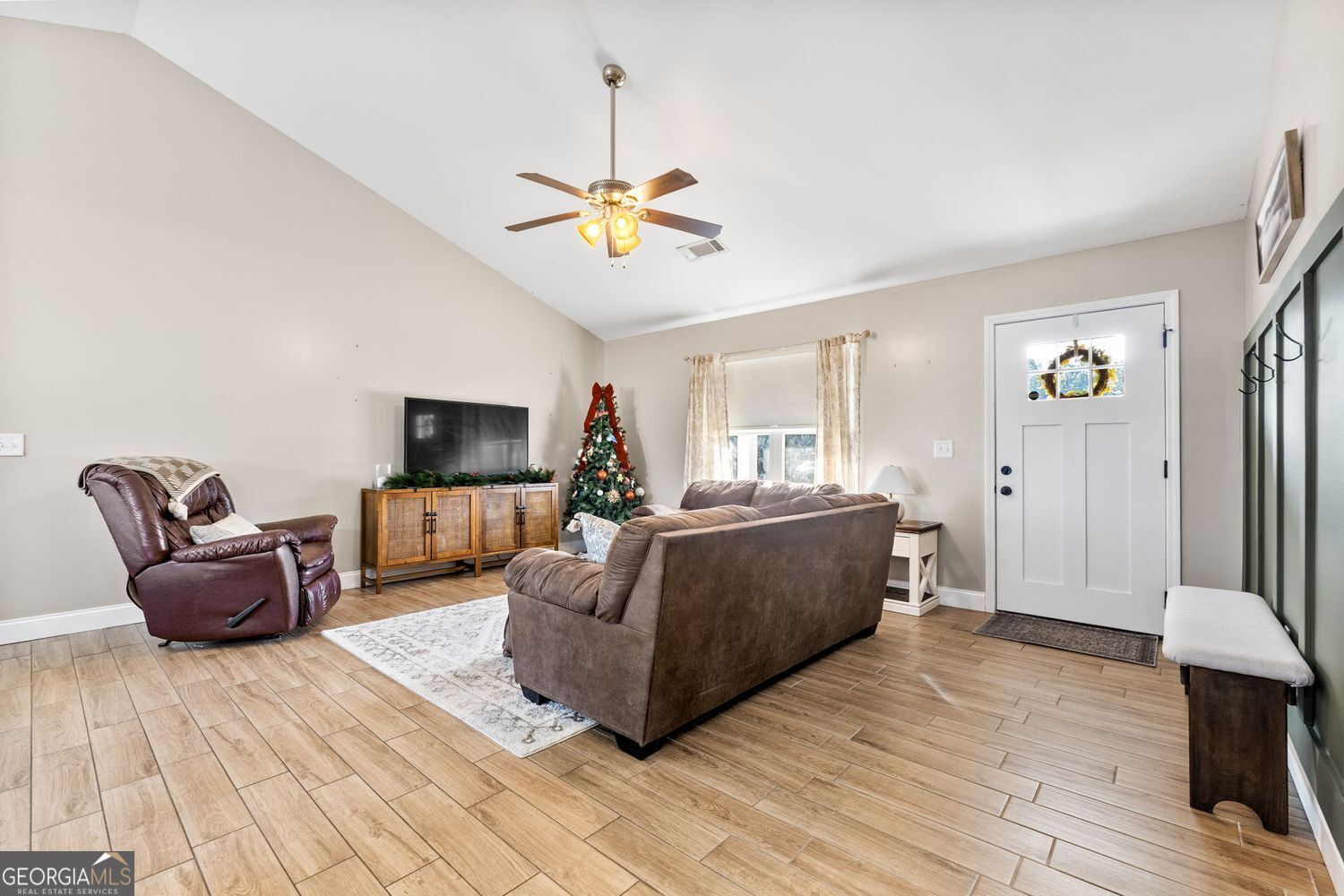 152 Mathews Road Milner, GA 30257 - Photo 3 of 35