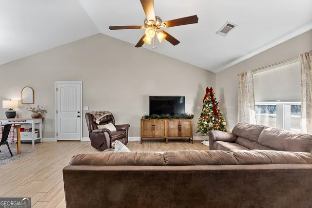 $274,900 | 152 Mathews Road, Milner, GA 30257