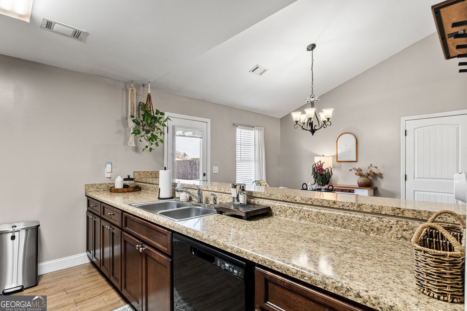 152 Mathews Road Milner, GA 30257 - Photo 10 of 35