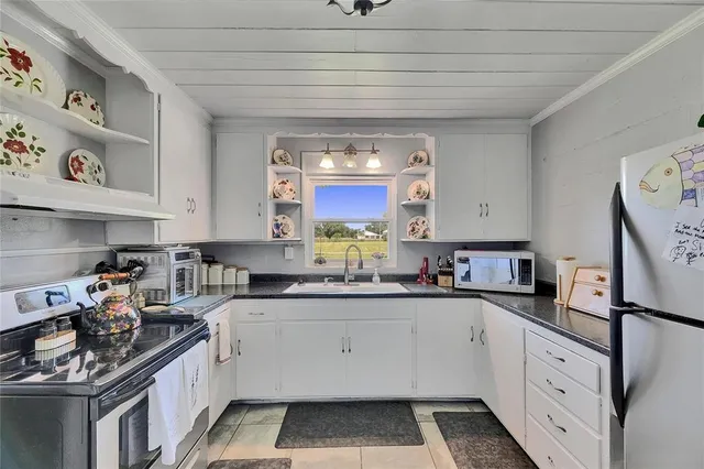 $3,250,000 | 4312 James L Redman Parkway, Plant City, FL 33567