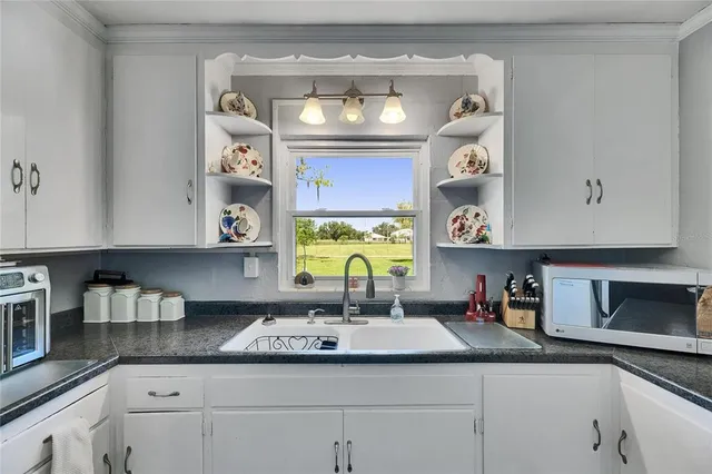 $3,250,000 | 4312 James L Redman Parkway, Plant City, FL 33567