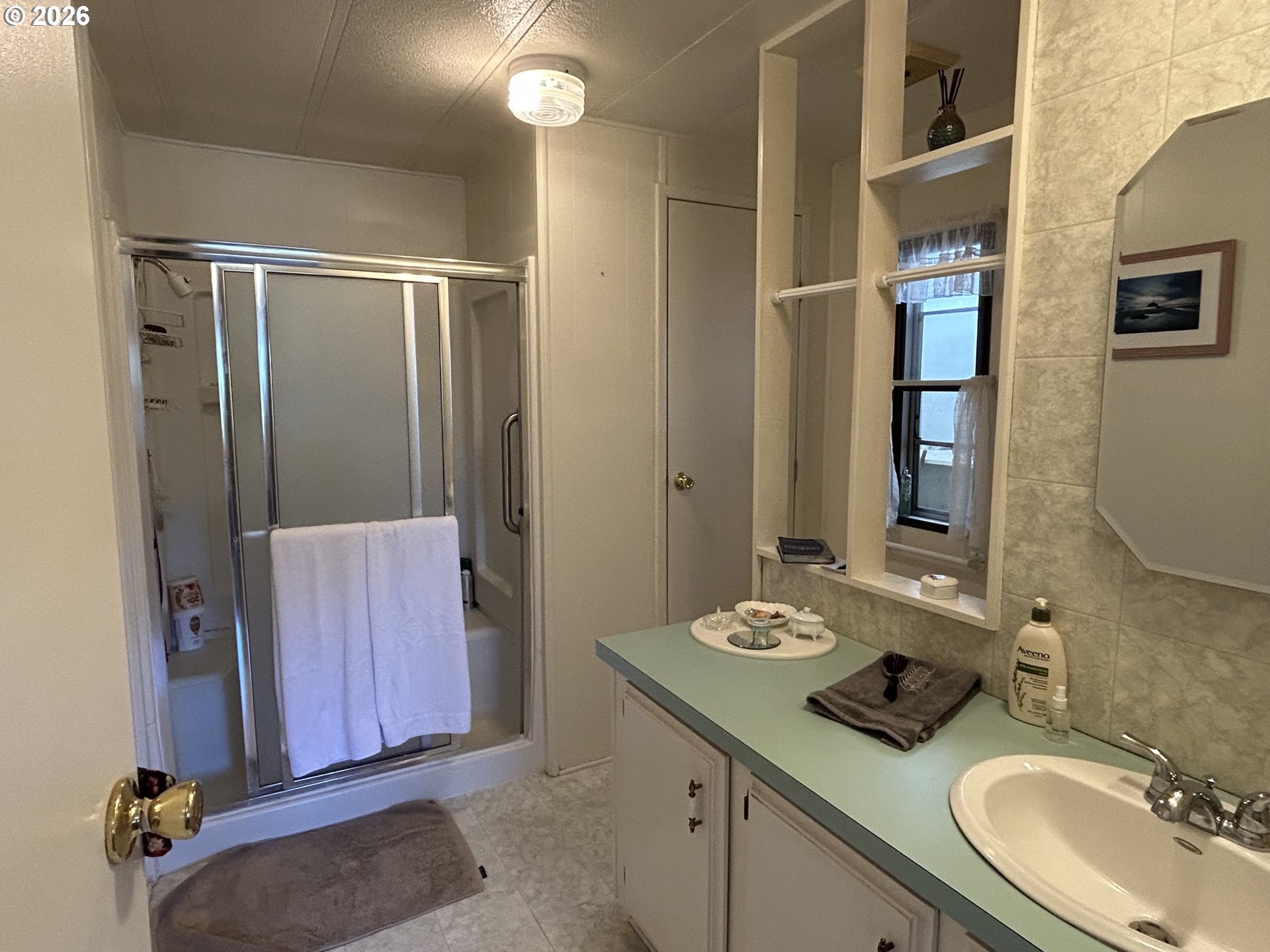 1601 Rhododendron Drive, Unit 558 Florence, OR 97439 - Photo 18 of 25 Bathroom, Attached