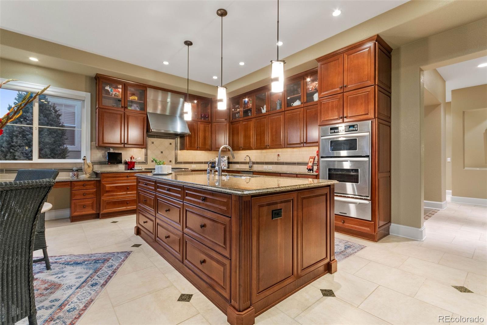 8981 Stonecrest Way Highlands Ranch, CO 80129 - Photo 14 of 50