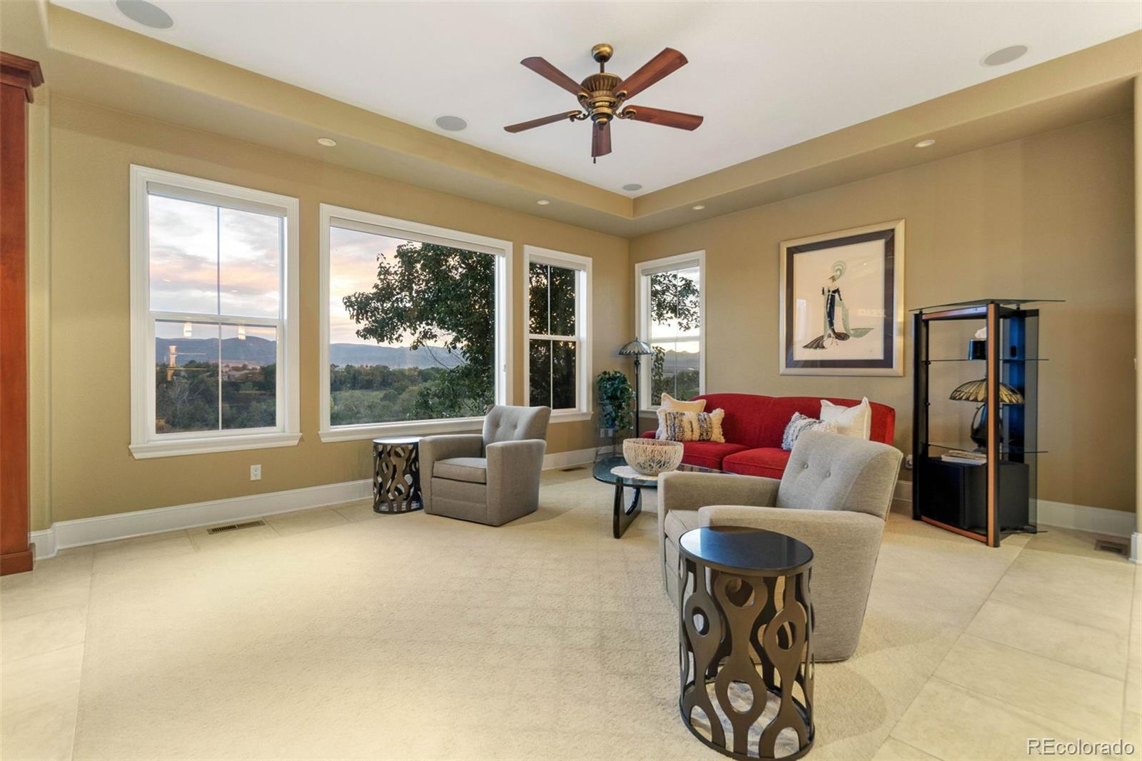 8981 Stonecrest Way Highlands Ranch, CO 80129 - Photo 18 of 50