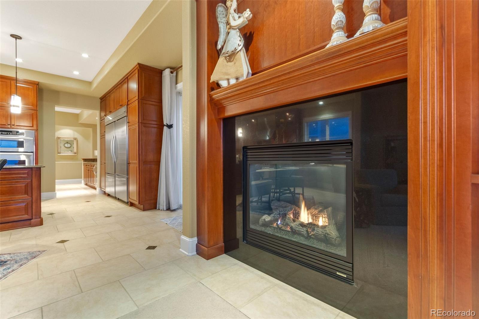 8981 Stonecrest Way Highlands Ranch, CO 80129 - Photo 19 of 50