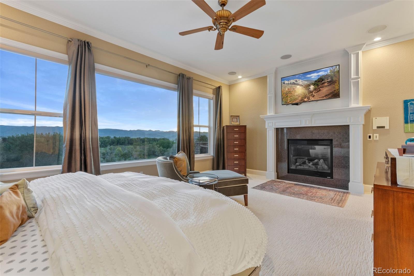 8981 Stonecrest Way Highlands Ranch, CO 80129 - Photo 24 of 50