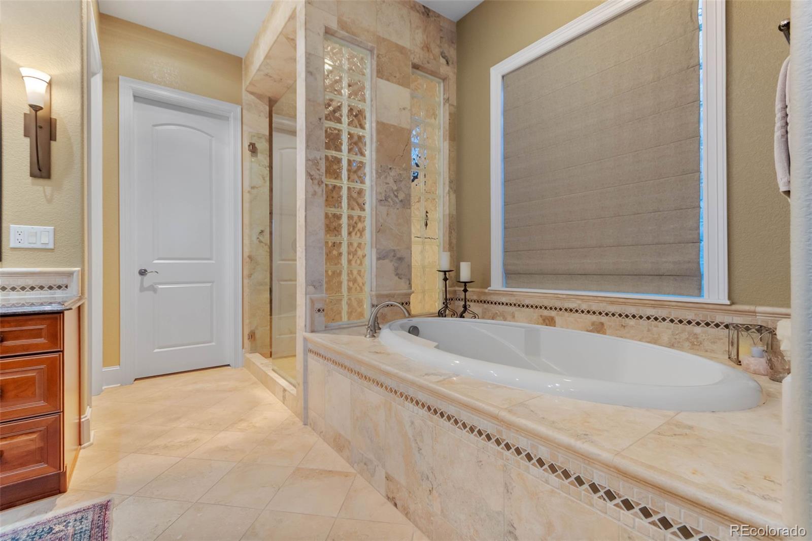 8981 Stonecrest Way Highlands Ranch, CO 80129 - Photo 26 of 50