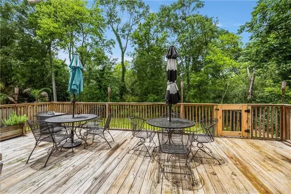 $480,000 | 921 Carriage Way, Baton Rouge, LA 70808