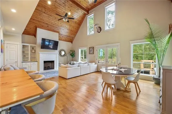 $480,000 | 921 Carriage Way, Baton Rouge, LA 70808