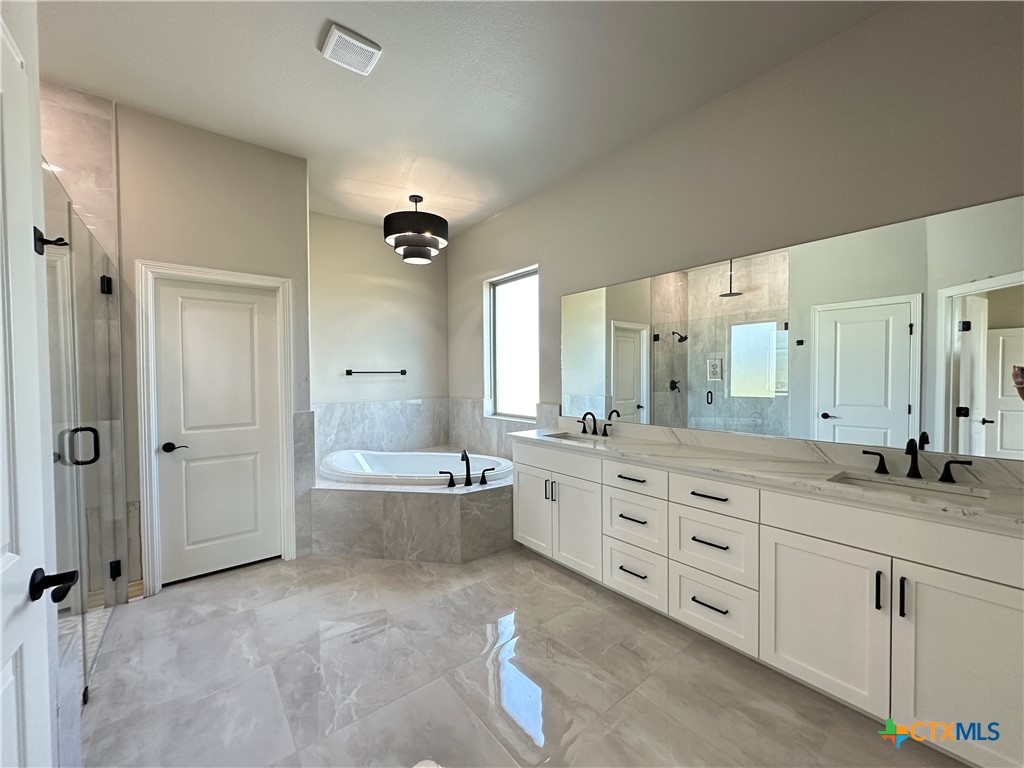 306 Rodeo Road Salado, TX 76571 - Photo 13 of 23