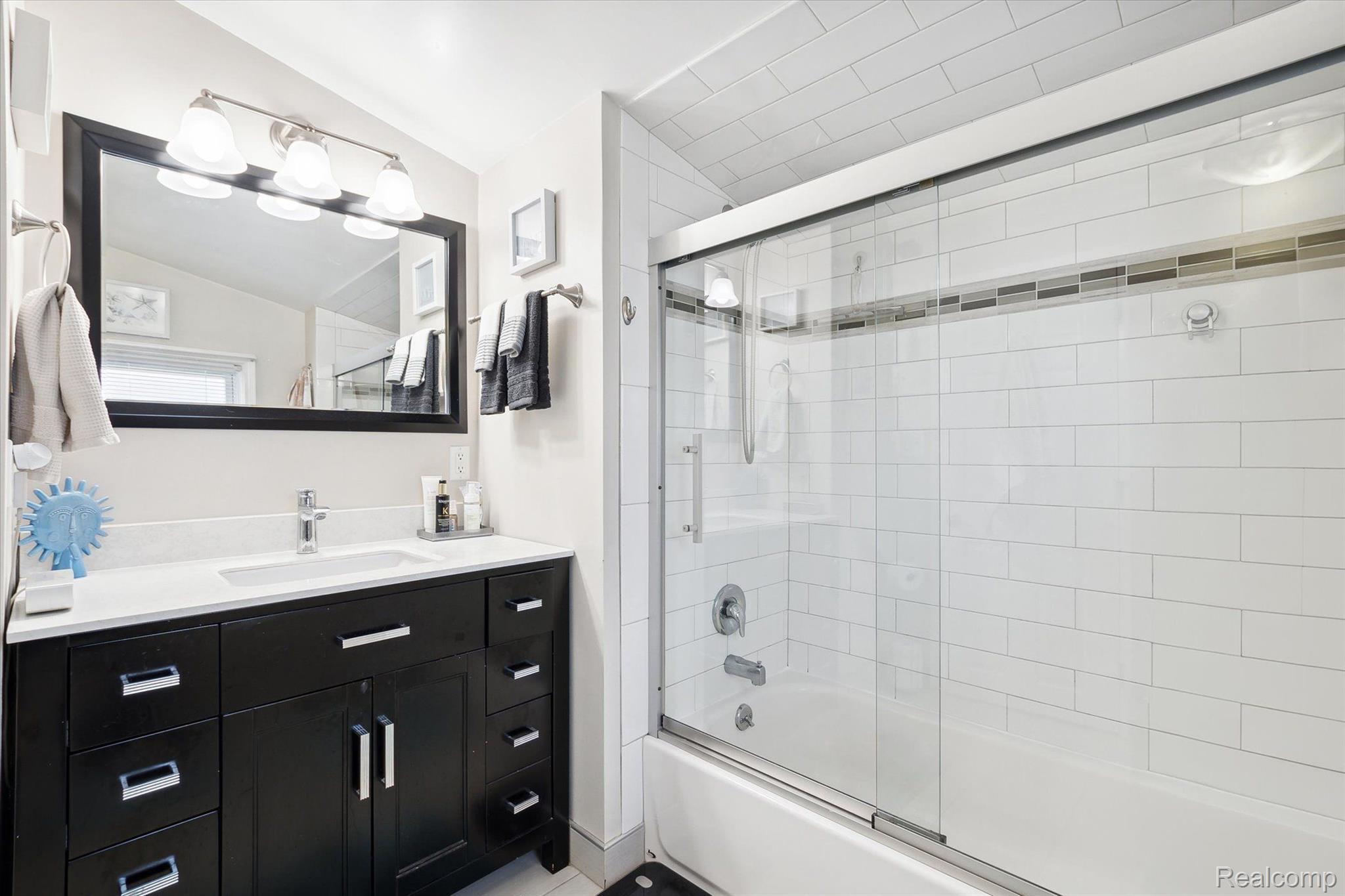 3306 Starr Road Royal Oak, MI 48073 - Photo 21 of 37 Gallery Image 21