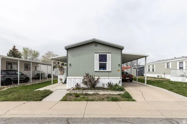$84,900 | 1450 North Washington Boulevard, Unit 27, Ogden, UT 84404