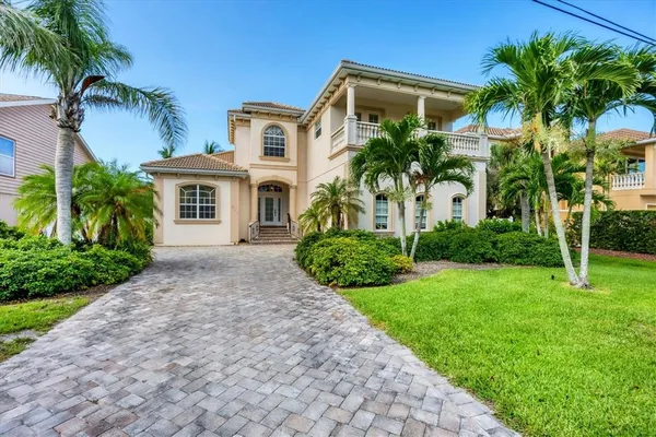 $2,499,999 | 811 La Guna Drive, Venice, FL 34285
