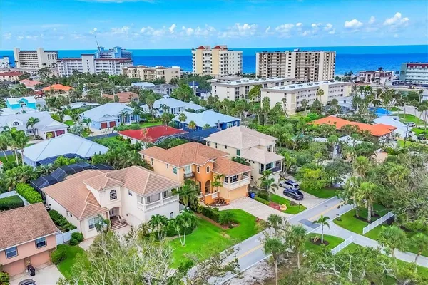 $2,499,999 | 811 La Guna Drive, Venice, FL 34285