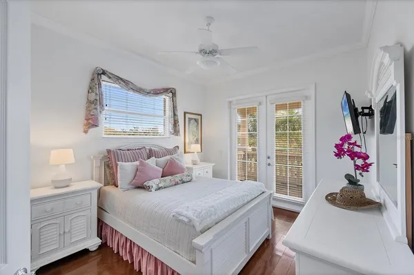 $2,499,999 | 811 La Guna Drive, Venice, FL 34285