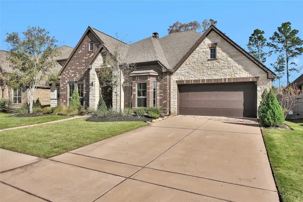 front view of house with a yard