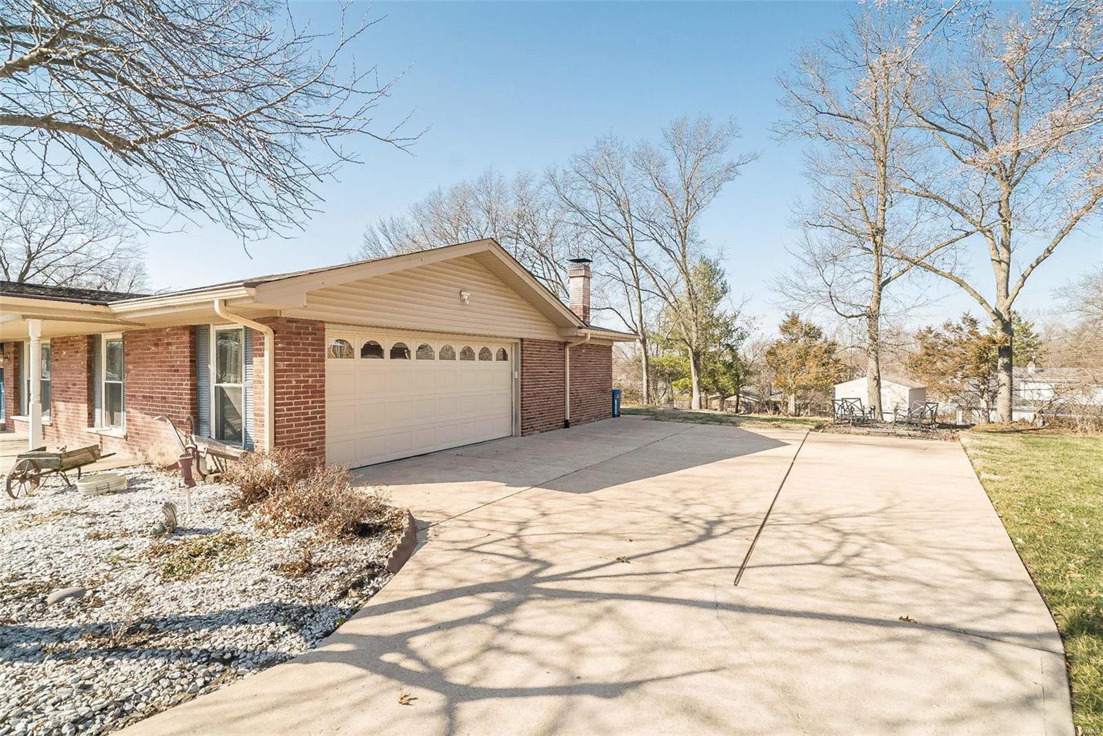 1009 Cla Ter Ri Drive Ballwin, MO 63011 - Photo 43 of 53