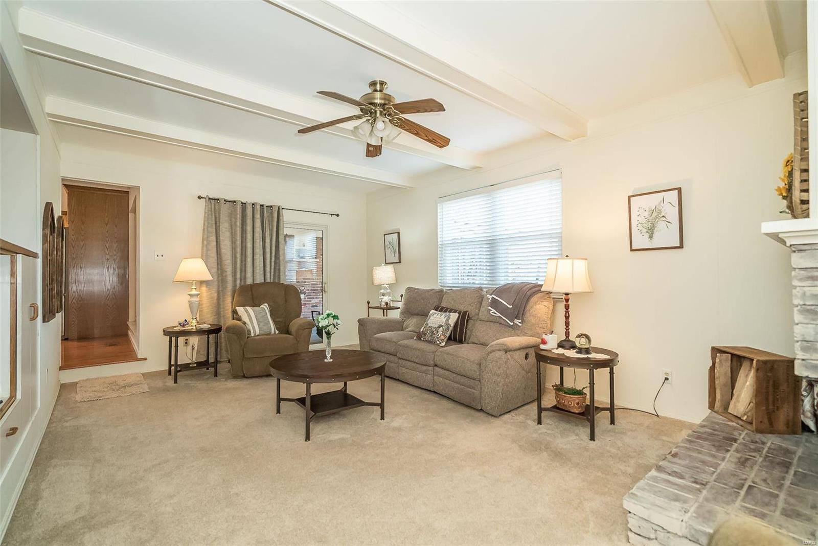 1009 Cla Ter Ri Drive Ballwin, MO 63011 - Photo 9 of 53