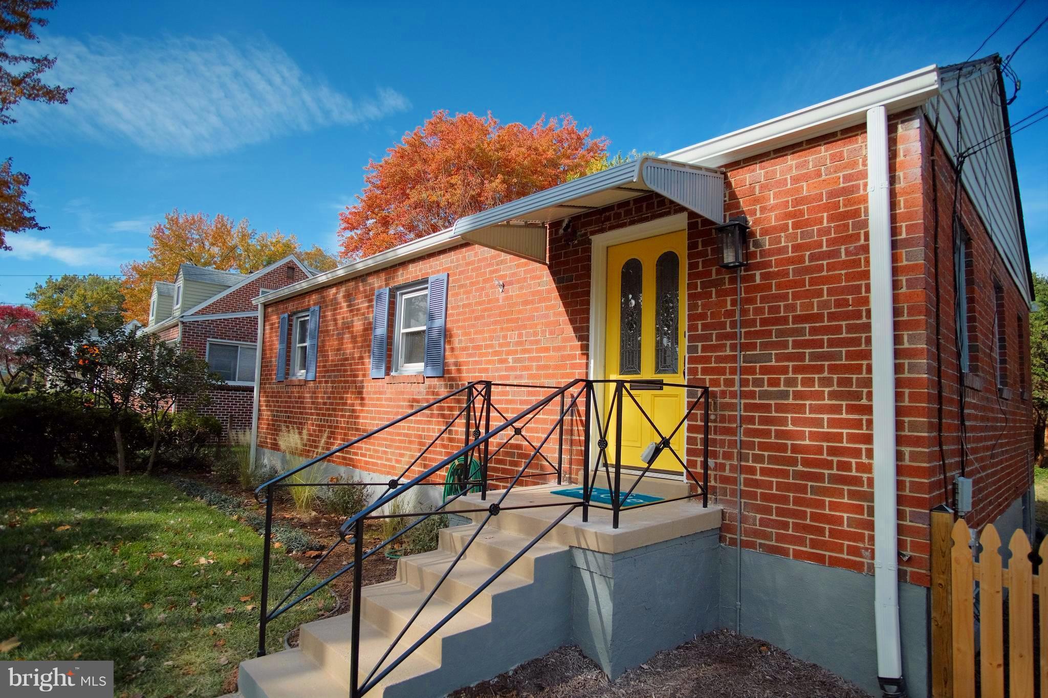 1519 Crest Road Silver Spring, MD 20902 - Photo 2 of 29 Exterior (Front)