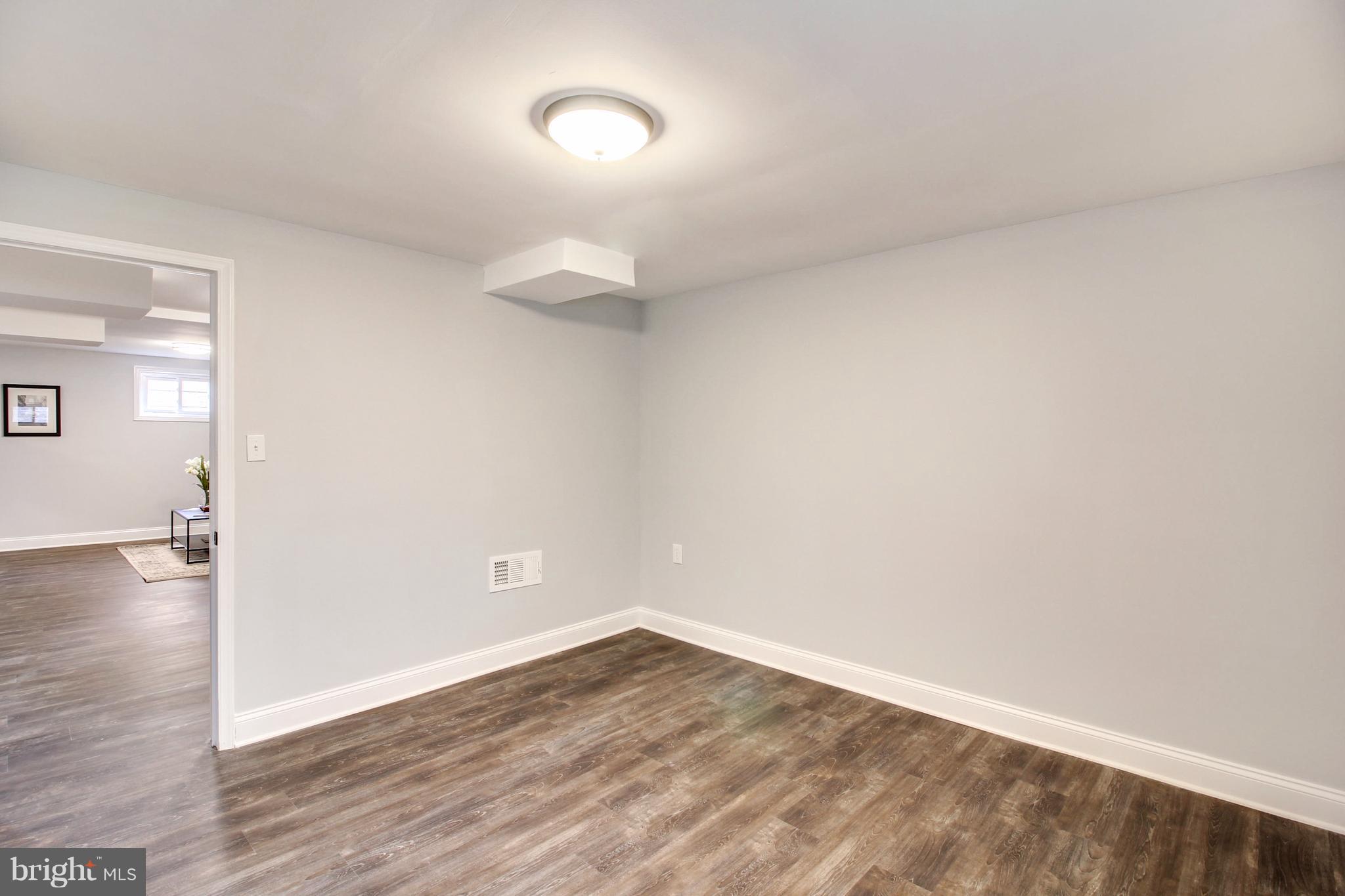 1519 Crest Road Silver Spring, MD 20902 - Photo 23 of 29 Bedroom