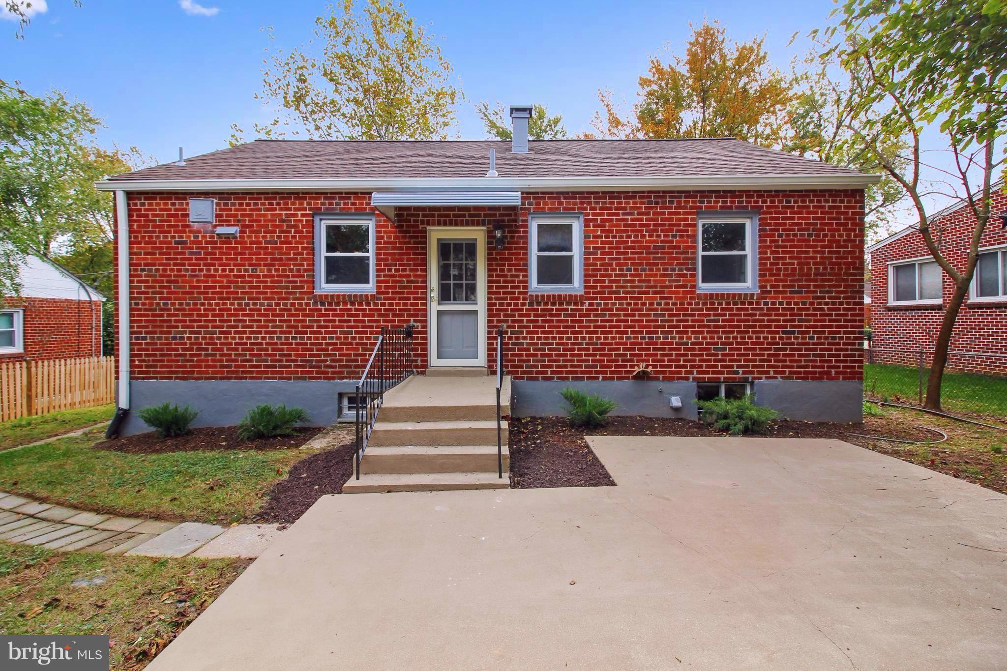 1519 Crest Road Silver Spring, MD 20902 - Photo 4 of 29 Exterior (Rear)