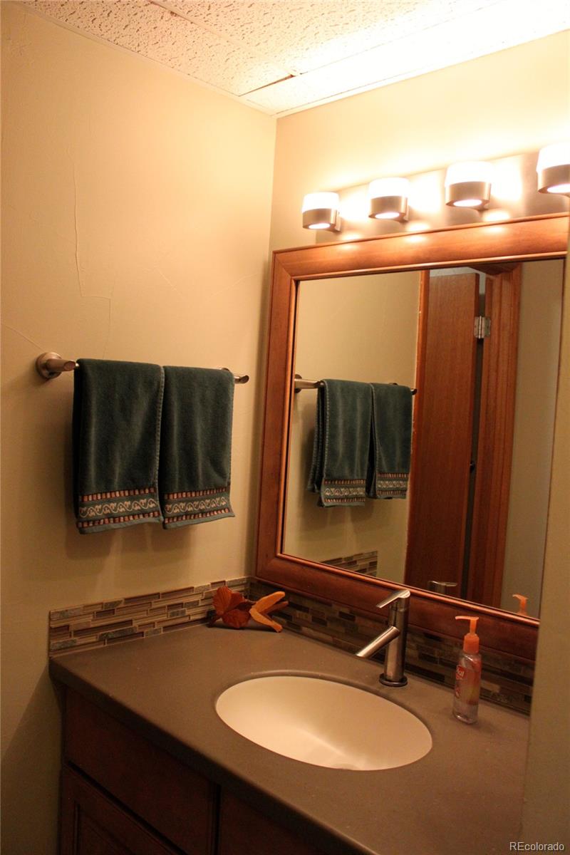 9398 Fallen Rock Road Conifer, CO 80433 - Photo 26 of 35 Gallery Image 26