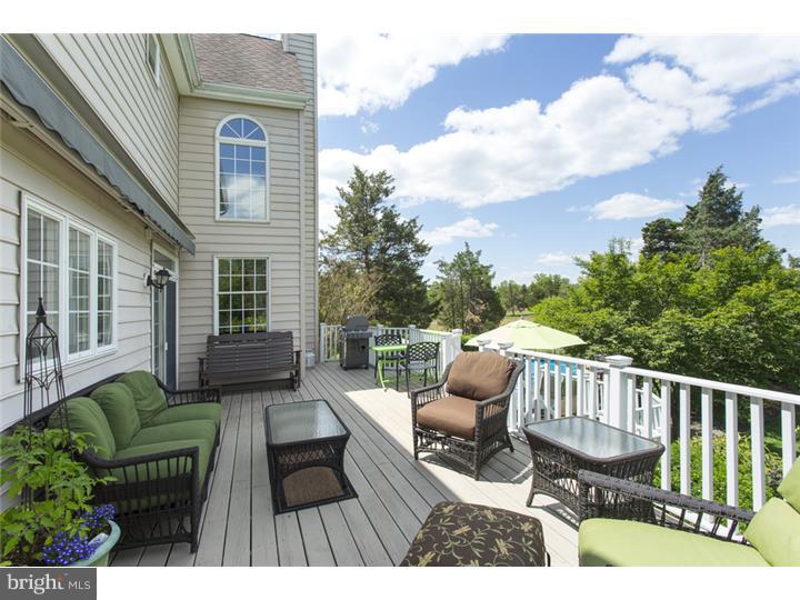 21 Hunters Ridge Drive Pennington, NJ 08534 - Photo 2 of 25 Deck