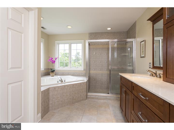 21 Hunters Ridge Drive Pennington, NJ 08534 - Photo 14 of 25 Master Bathroom