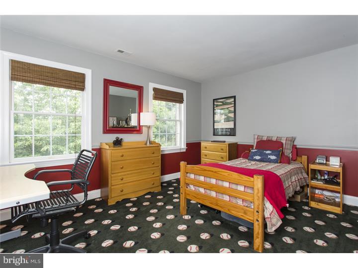 21 Hunters Ridge Drive Pennington, NJ 08534 - Photo 17 of 25 Bedroom 4