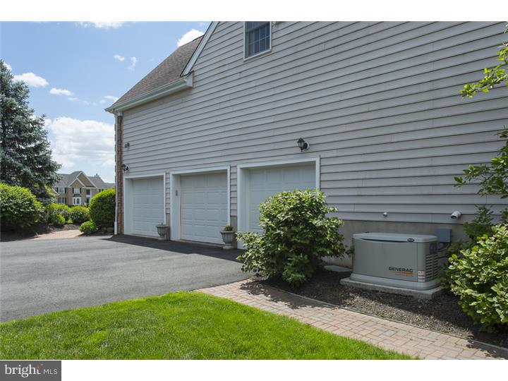 21 Hunters Ridge Drive Pennington, NJ 08534 - Photo 24 of 25 Garage