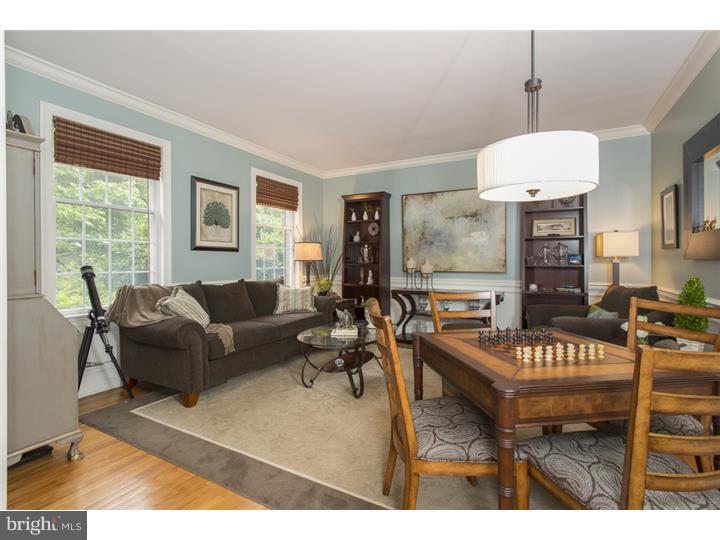 21 Hunters Ridge Drive Pennington, NJ 08534 - Photo 4 of 25 Living Room