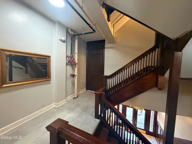 $1,500 | 5 Broadway, Unit 308, Troy, NY 12180