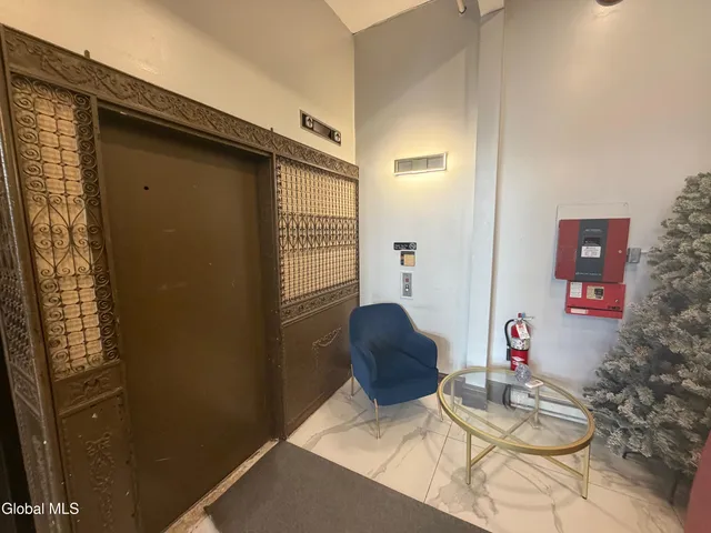 $1,500 | 5 Broadway, Unit 308, Troy, NY 12180