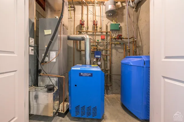 $940,000 | 236 Dugway Road, Austerlitz, NY 12017