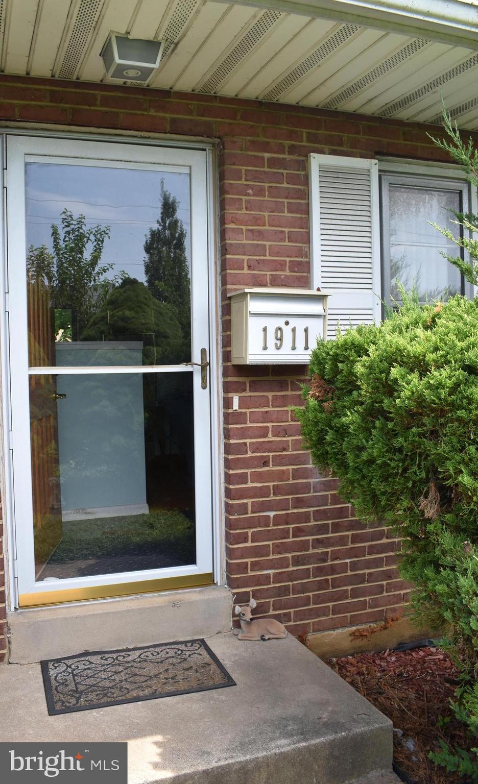 1911 Limestone Road Wilmington, DE 19804 - Photo 2 of 24 Gallery Image 2
