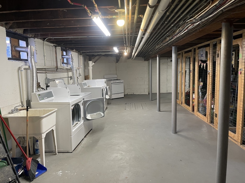 29 Church Street Waltham, MA 02452 - Photo 13 of 38