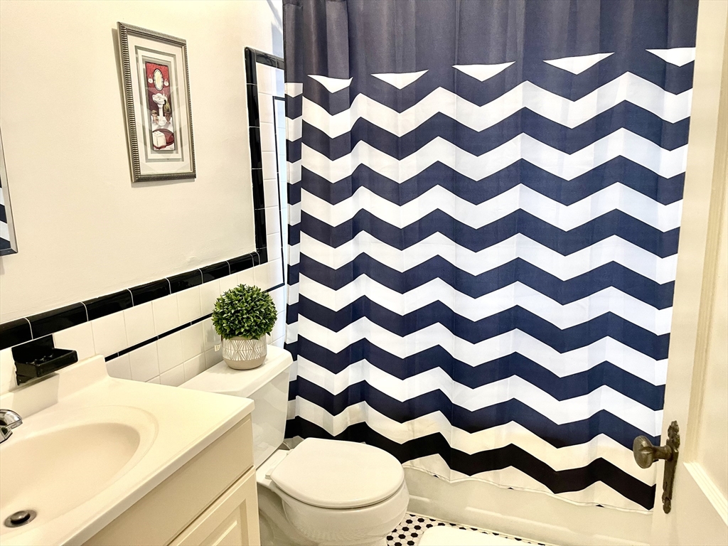 29 Church Street Waltham, MA 02452 - Photo 35 of 38