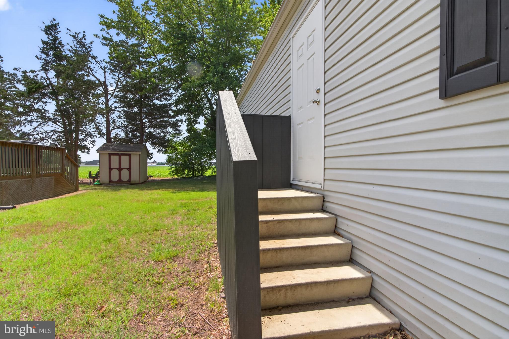 31718 Siham Road, Unit 54379 Lewes, DE 19958 - Photo 32 of 39 New Rear Steps