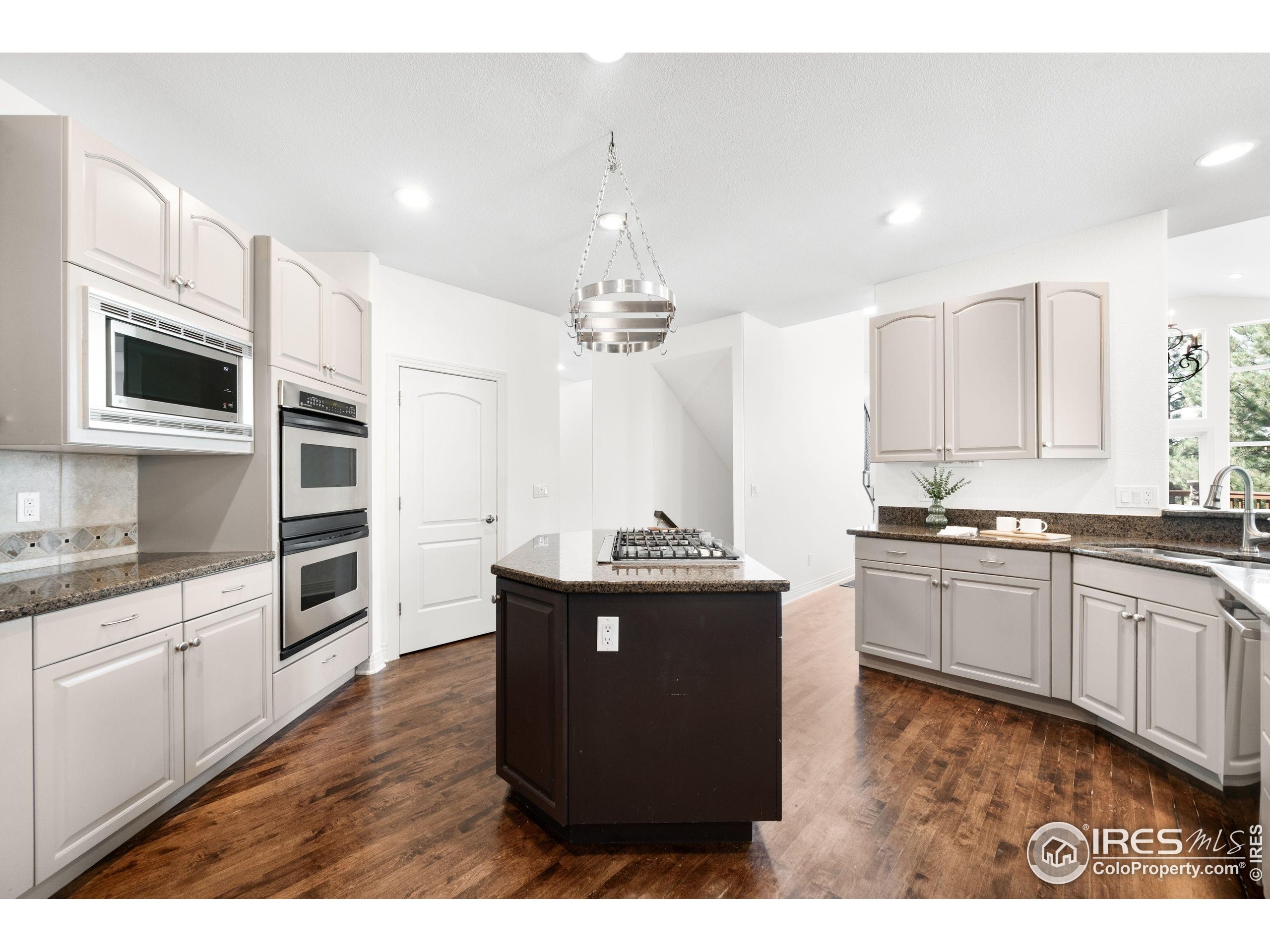 5086 Fox Sparrow Road Parker, CO 80134 - Photo 9 of 50