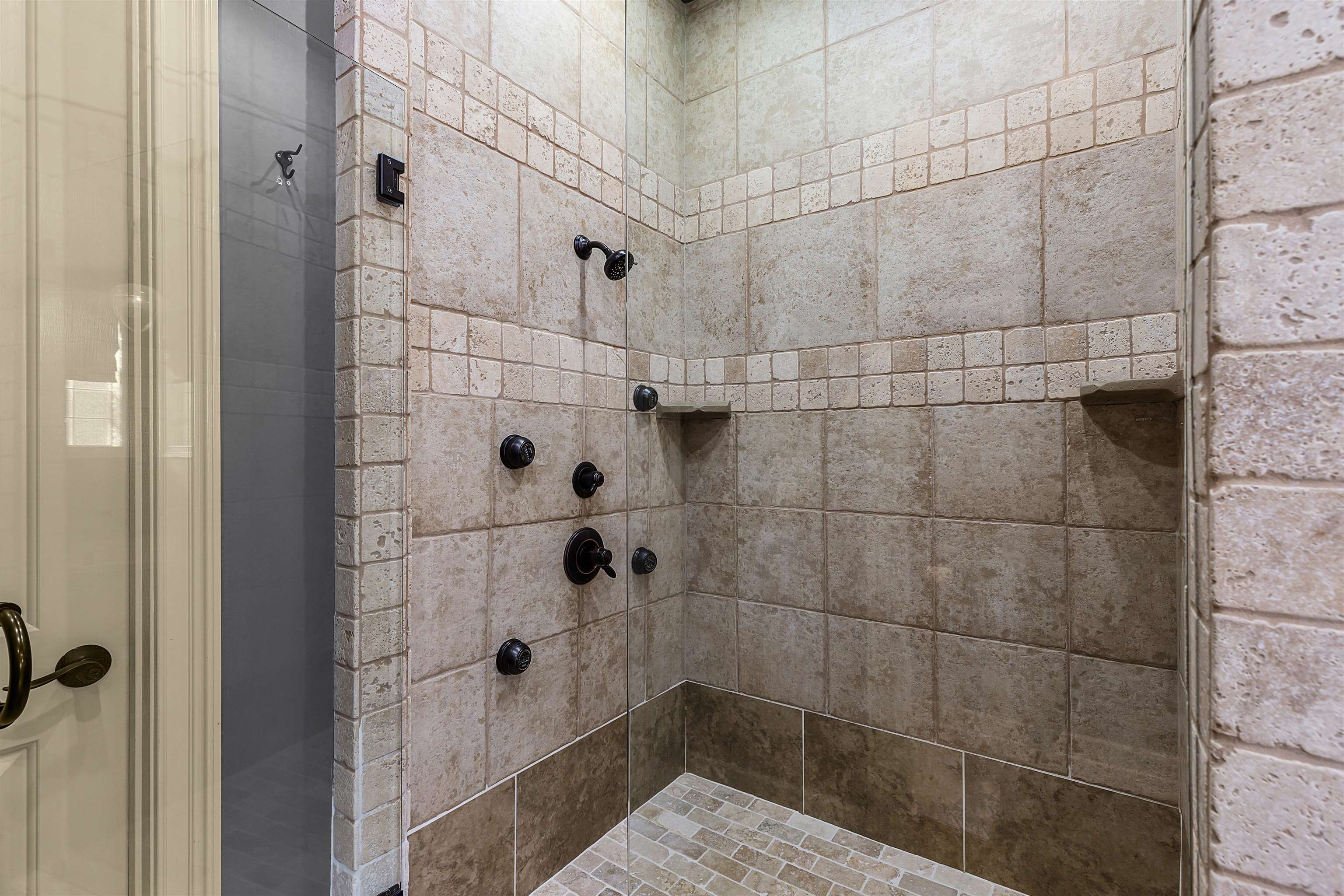 70 Light Pointe Savannah, TN 38372 - Photo 12 of 20 a bathroom with a shower