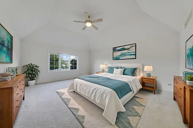 $624,000 | 801 West Veterans Parkway, Addison, IL 60101