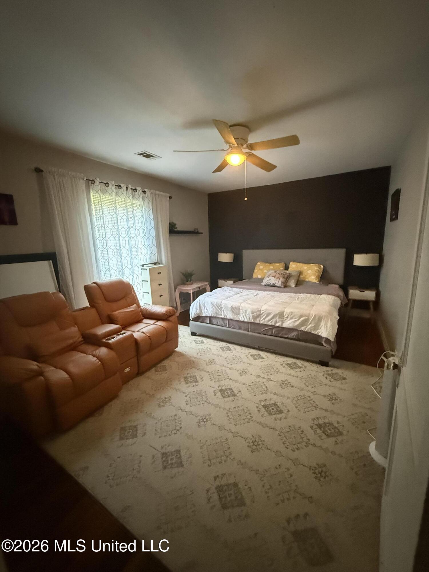 5006 Wood Street Moss Point, MS 39563 - Photo 7 of 11 IMG_6435