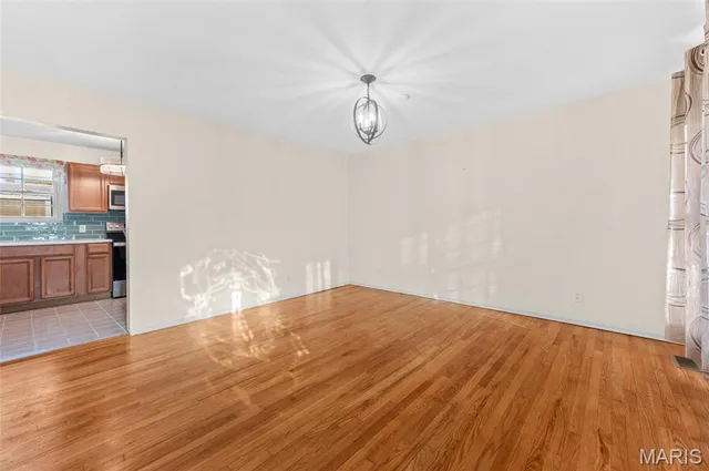 $199,900 | 104 West Jackson Street, O'Fallon, IL 62269