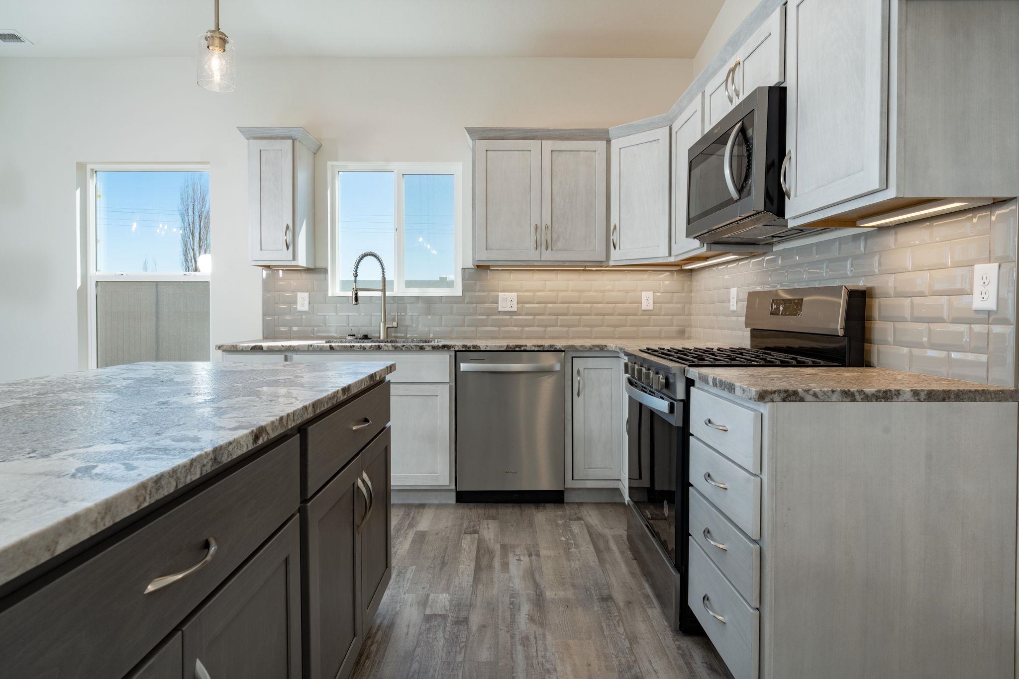 3313 Pyrus Street Clifton, CO 81520 - Photo 6 of 24 Gallery Image 6