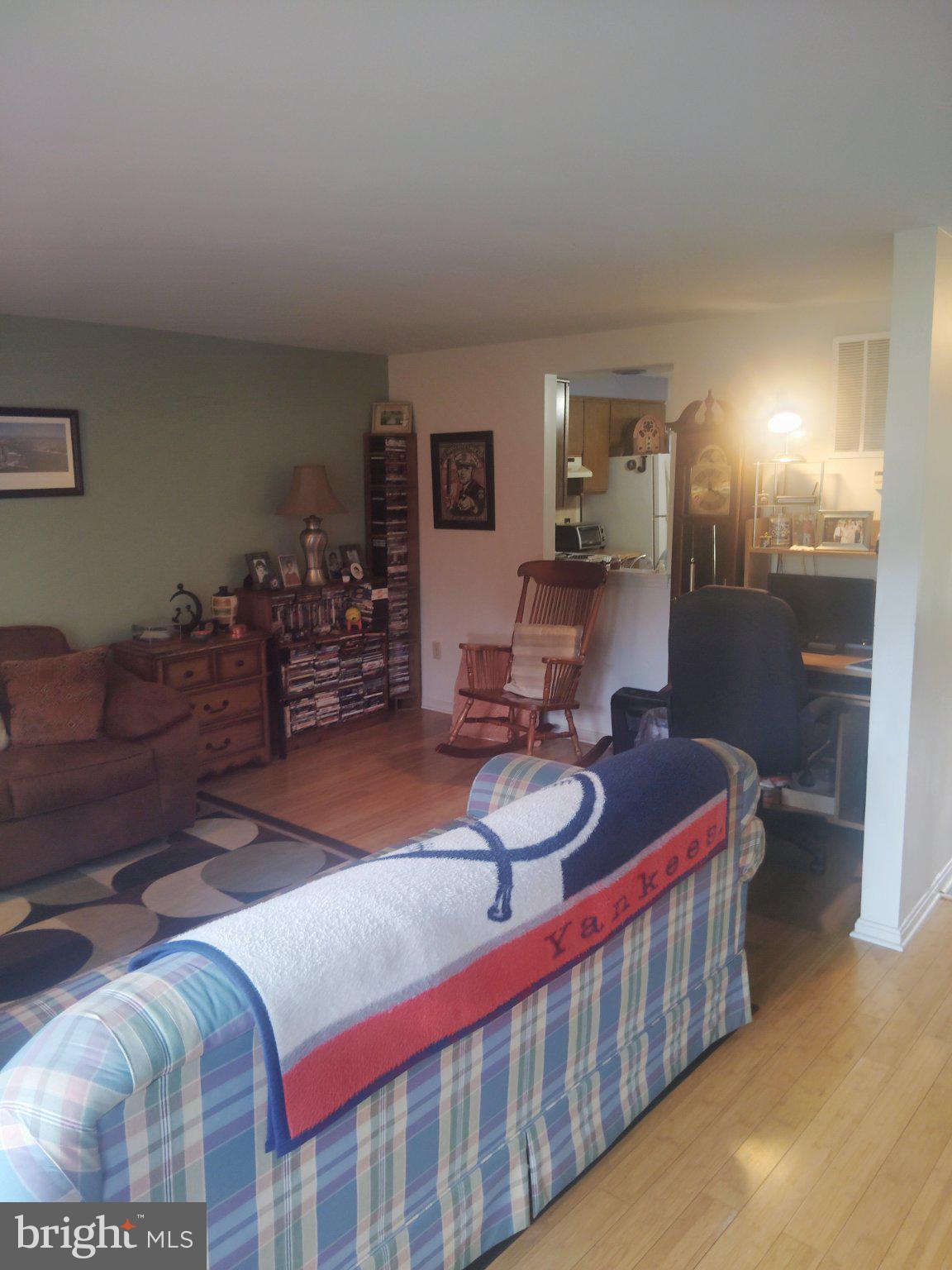 69 Johnson Smithsburg, MD 21783 - Photo 18 of 39 a living room with furniture and wooden floor