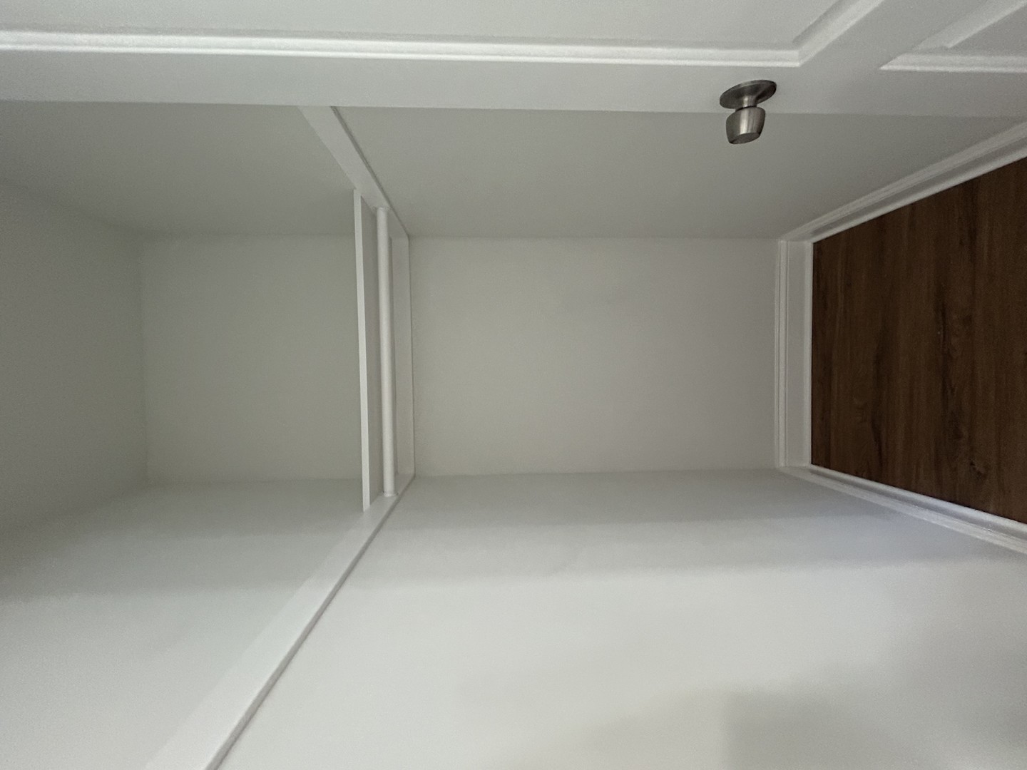 2717 North Rutherford Avenue, Unit 2 Chicago, IL 60707 - Photo 10 of 10 a view of an empty room