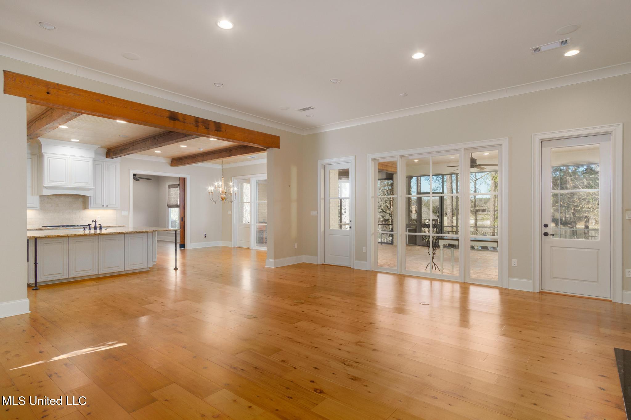 28 Millikens Bend Road Hattiesburg, MS 39402 - Photo 14 of 66 28 Millikens Bend Road-5