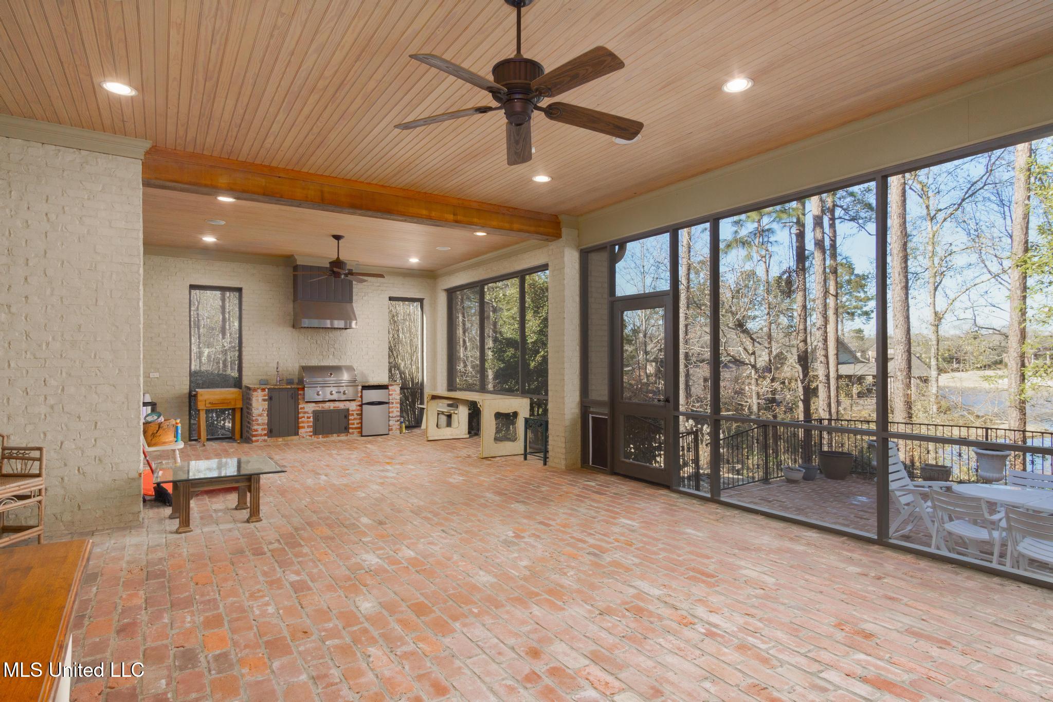 28 Millikens Bend Road Hattiesburg, MS 39402 - Photo 29 of 66 28 Millikens Bend Road-17